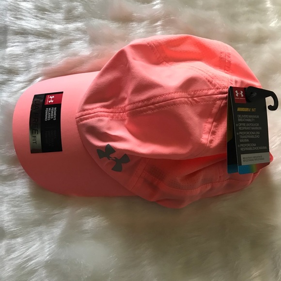 Under Armour Accessories - NWT Under Armour Fly-By Sweat-wicking Cap